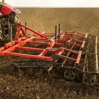 求购各类农机具配件，旋耕机、犁铧、播种机均可